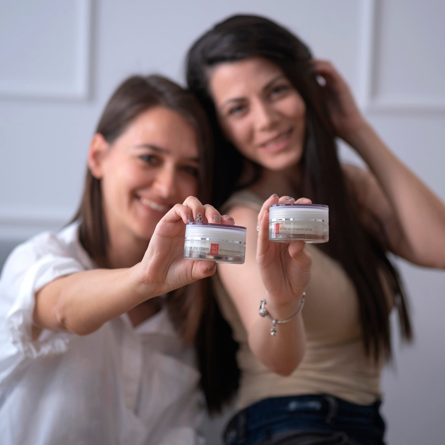 Crème de rose - active Moisturizer with SPF30 - highly enriched with Organic Rose Essential Oil