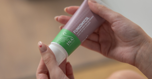 Cream for Cracked Heels with White Pine & Urea
