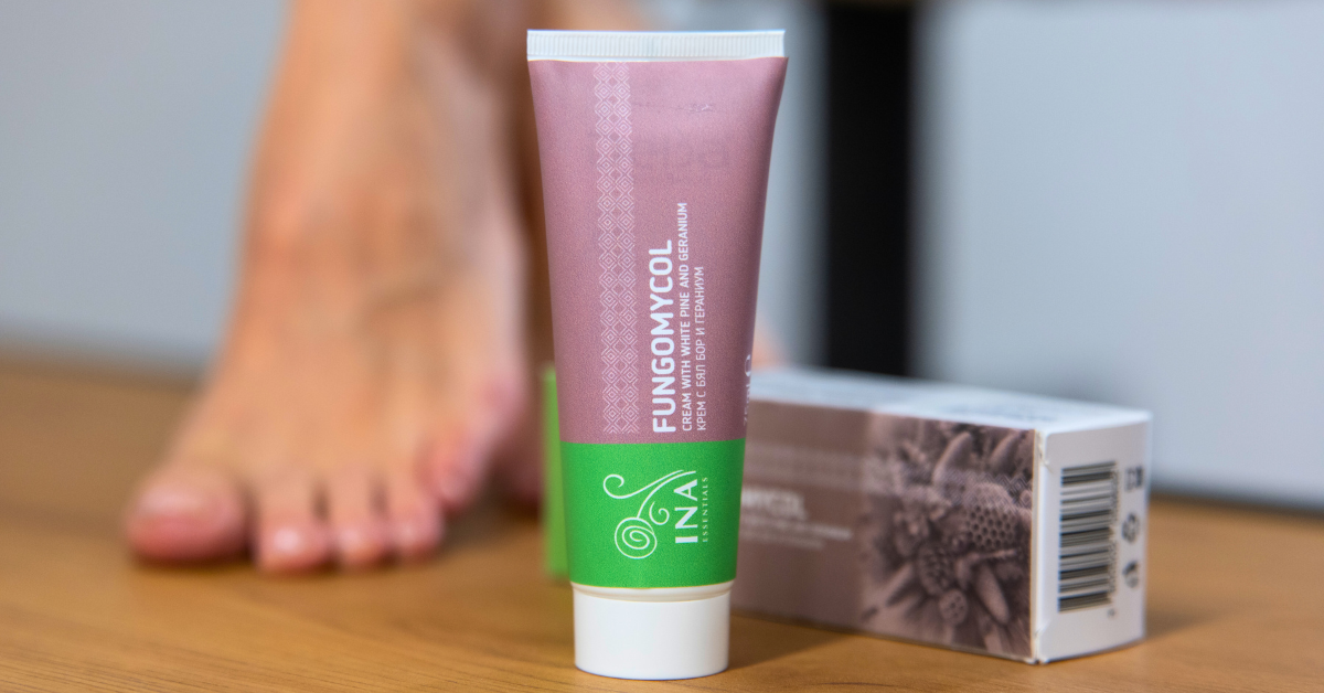 3 Mistakes We Make with Cracked Heels